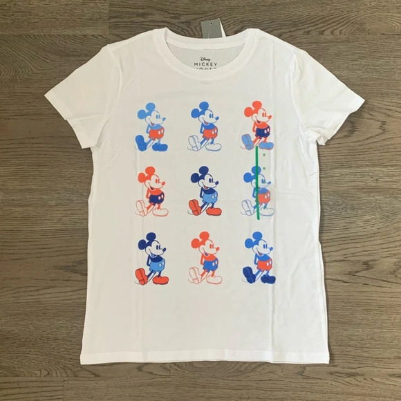 Disney Mickey Grid Americana Short Sleeve Graphic T-Shirt - Size M - White - NWT - Picture 3 of 9